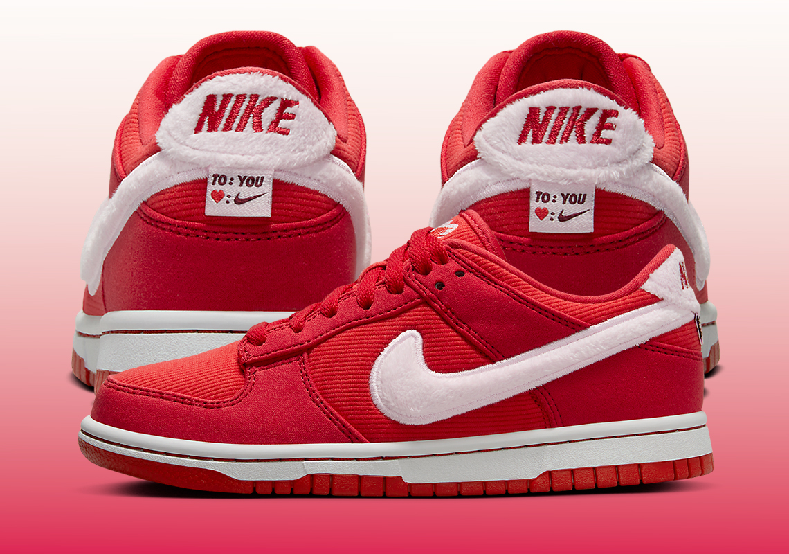 Nike Dunk Valentine's Day - 1