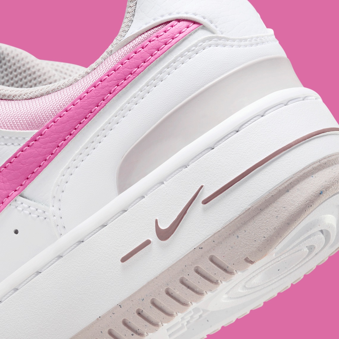 Nike Gamma Force White/Pink: Hò - 17