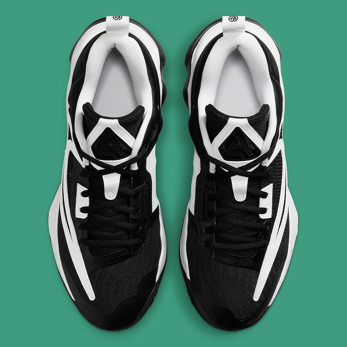Nike Giannis Immortality 3: Phiên bản mới với gam màu 'Đen' và 'Trắng' - 5