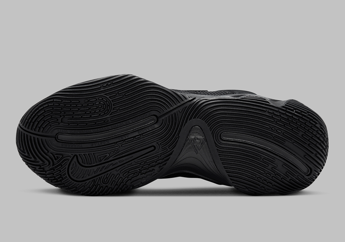 Nike Giannis Immortality 3 'Triple Black': Thêm Sự Lựa Chọn Cho Người Hâm Mộ Giannis - 6
