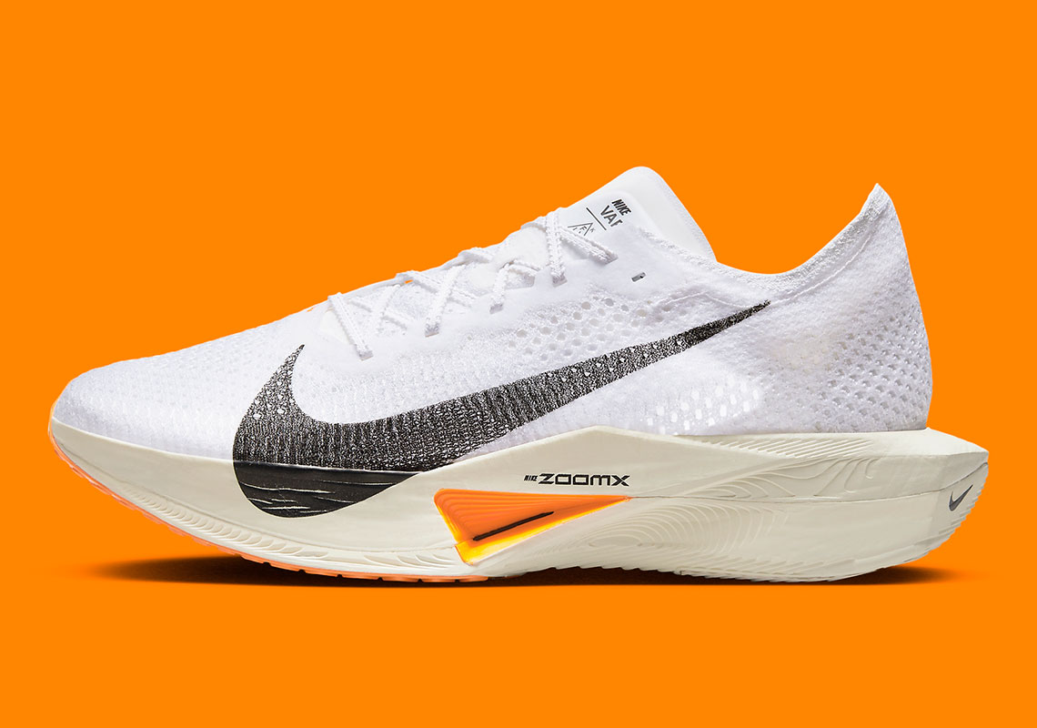 Nike giới thiệu giày chạy ZoomX Vaporfly 3 mới với sắc cam nổi bật - 2