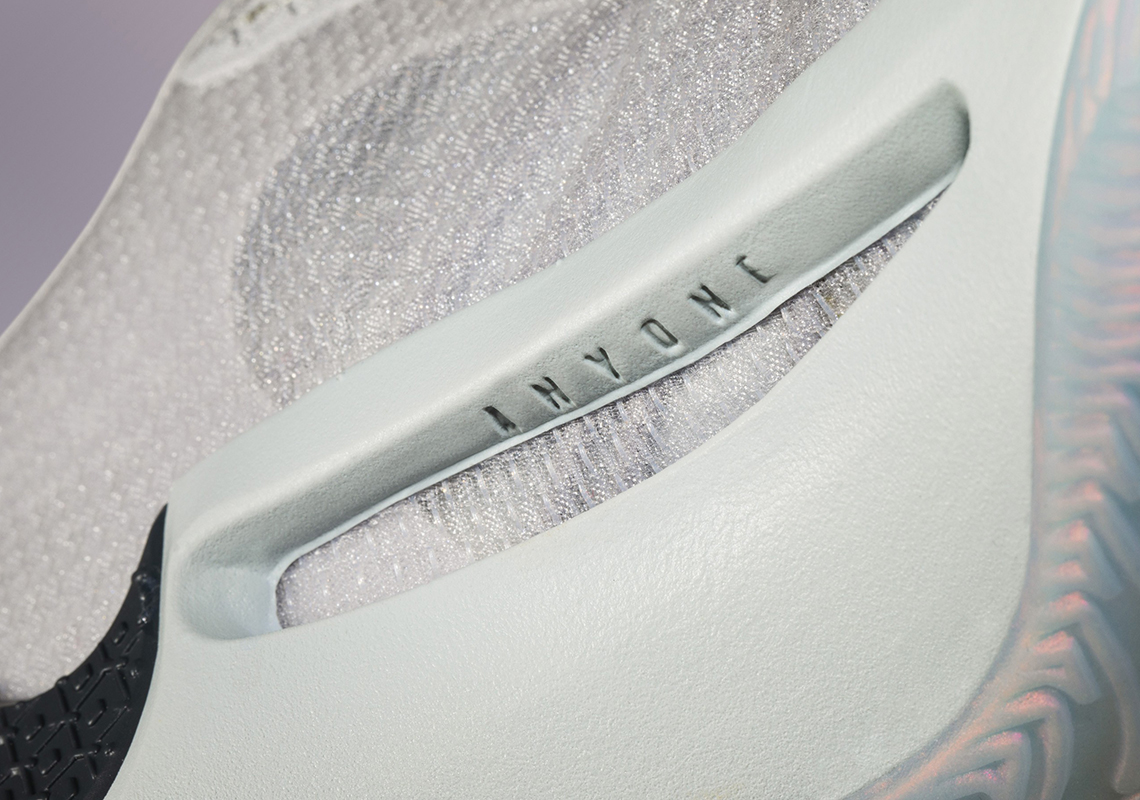 Nike giới thiệu Sabrina 1, bộ sưu tập giày đầu tay của cầu thủ bóng rổ nữ Sabrina Ionescu cho cả nam và nữ - 9