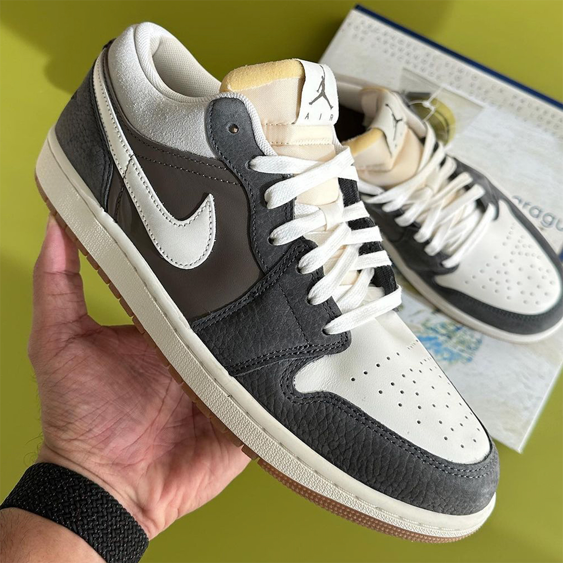 Nike Hàn Quốc chuẩn bị cho SNKRS 2023 với Air Jordan 1 Low - 2