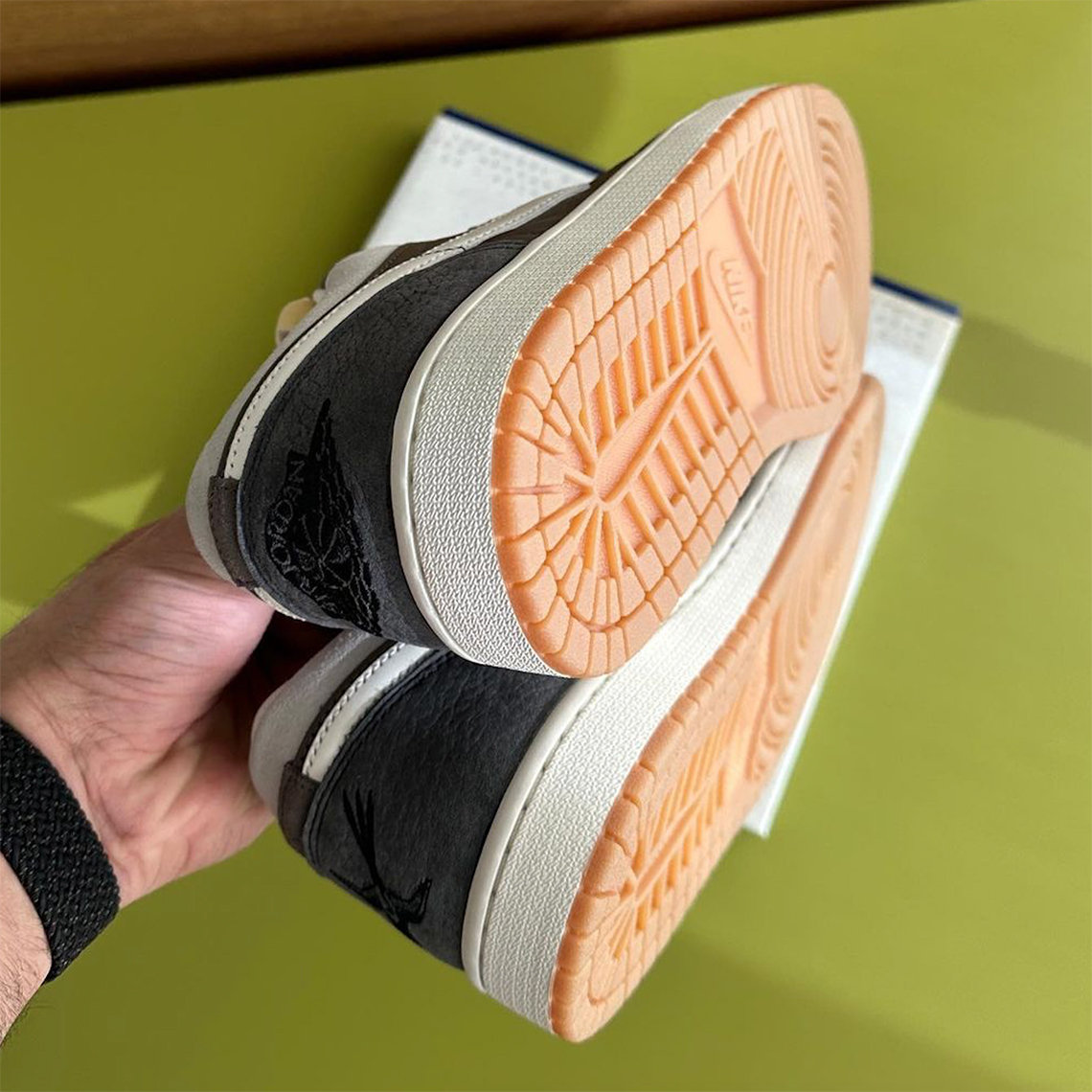 Nike Hàn Quốc chuẩn bị cho SNKRS 2023 với Air Jordan 1 Low - 8