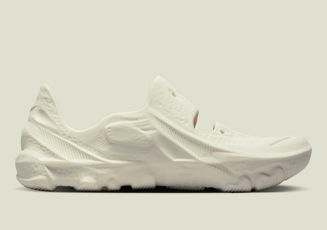 Nike ISPA Universal tương tự như những hóa thạch mới được phát hiện - 4