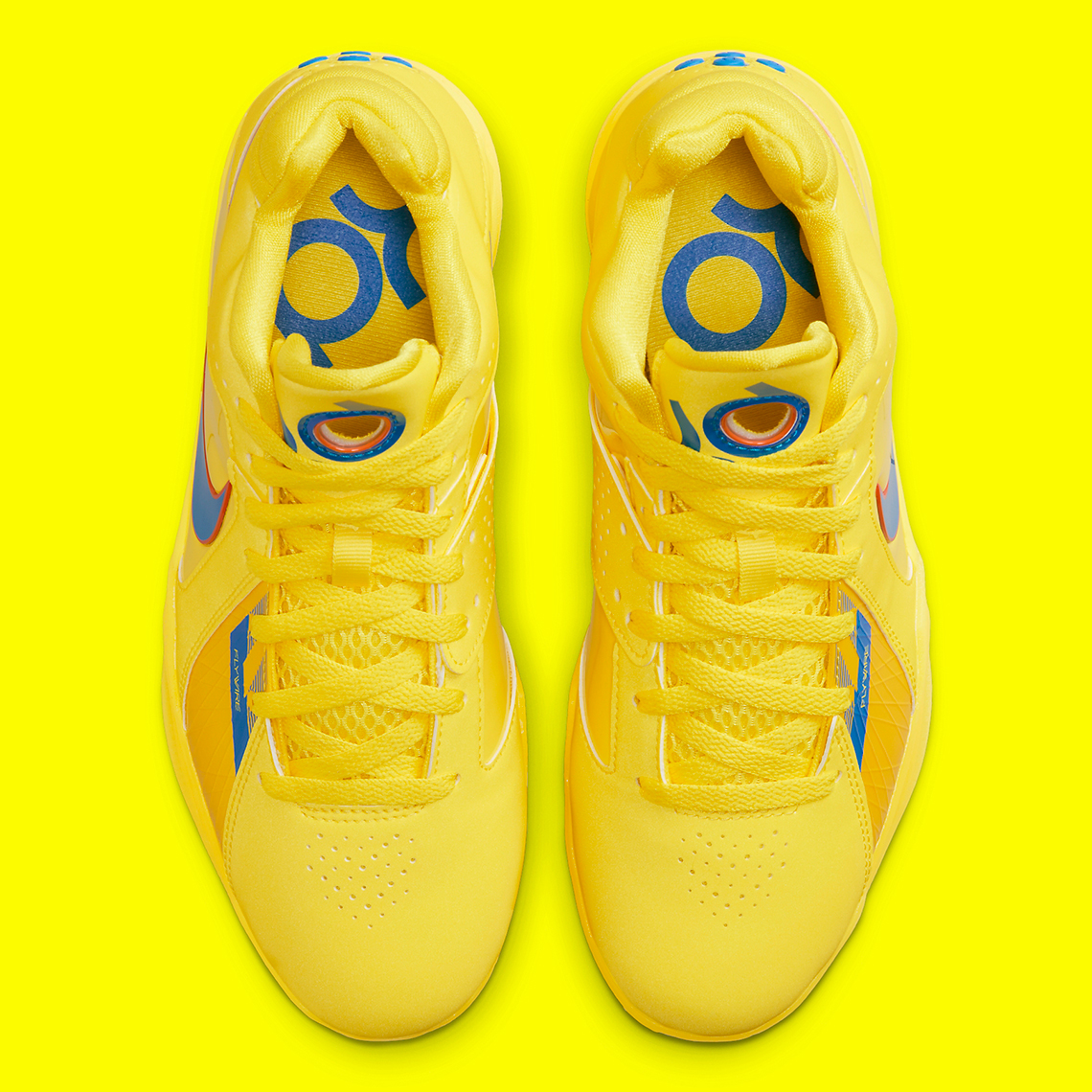 Nike KD 3 'Christmas' Trở Lại: Phiên Bản Giày Độc Đáo Cho Mùa Lễ Hội - 12