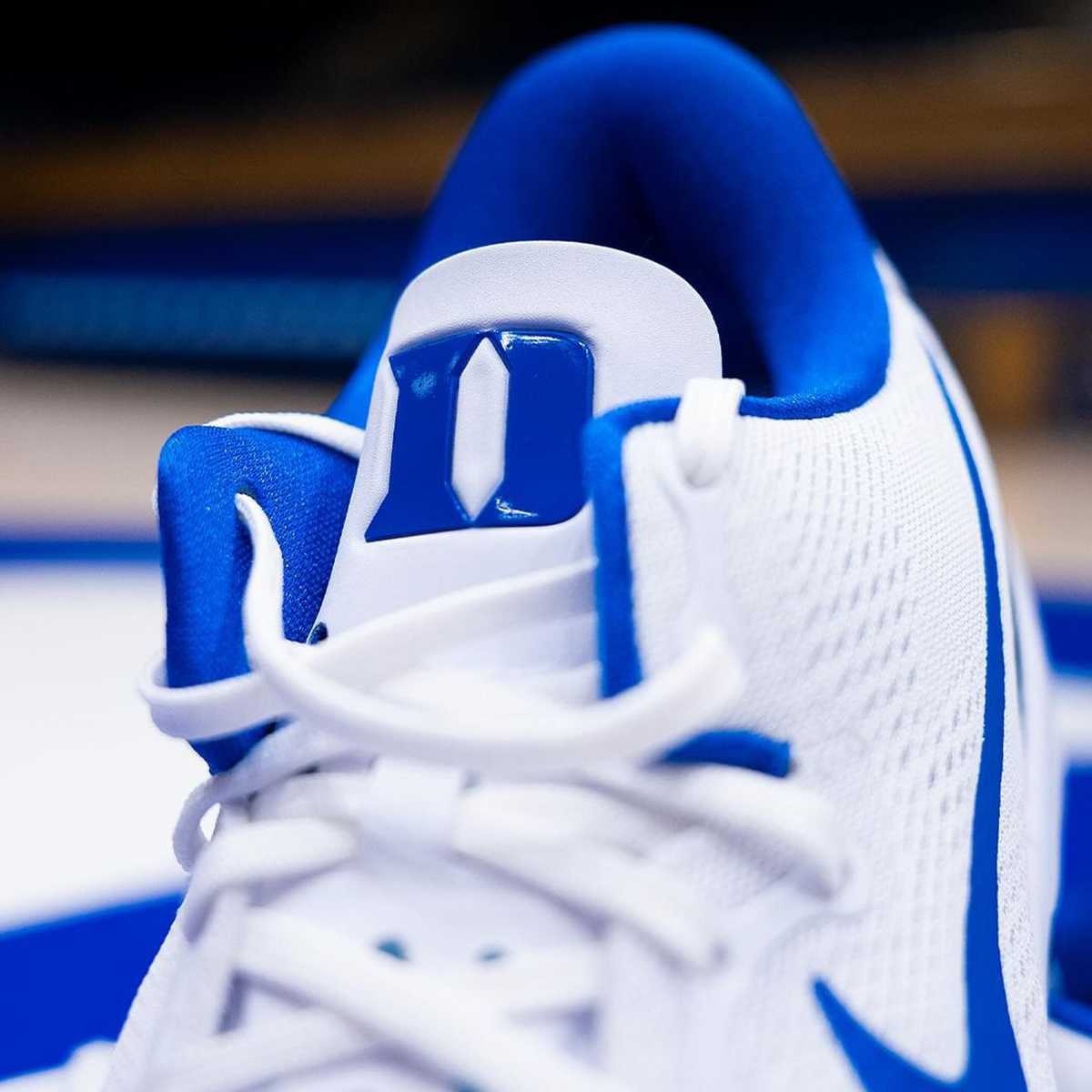 Nike Kobe 8 Protro Duke: Biến Tấu Sáng Tạo Cho Đội Bóng Đại Học Duke - 15