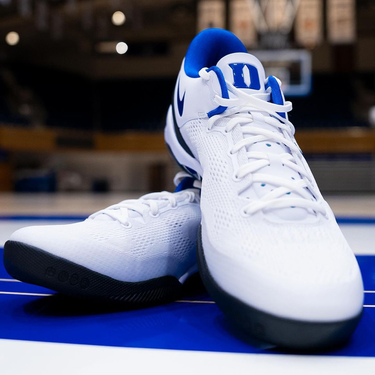 Nike Kobe 8 Protro Duke: Biến Tấu Sáng Tạo Cho Đội Bóng Đại Học Duke - 9