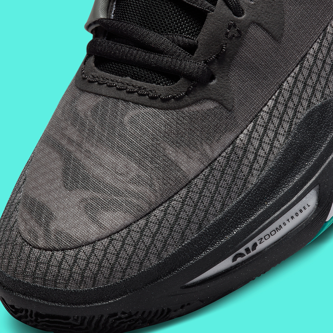 Nike Kyrie 8 với màu Black/Light Menta sôi động - 7