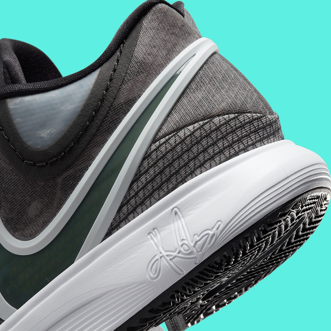 Nike Kyrie 8 với màu Black/Light Menta sôi động - 8