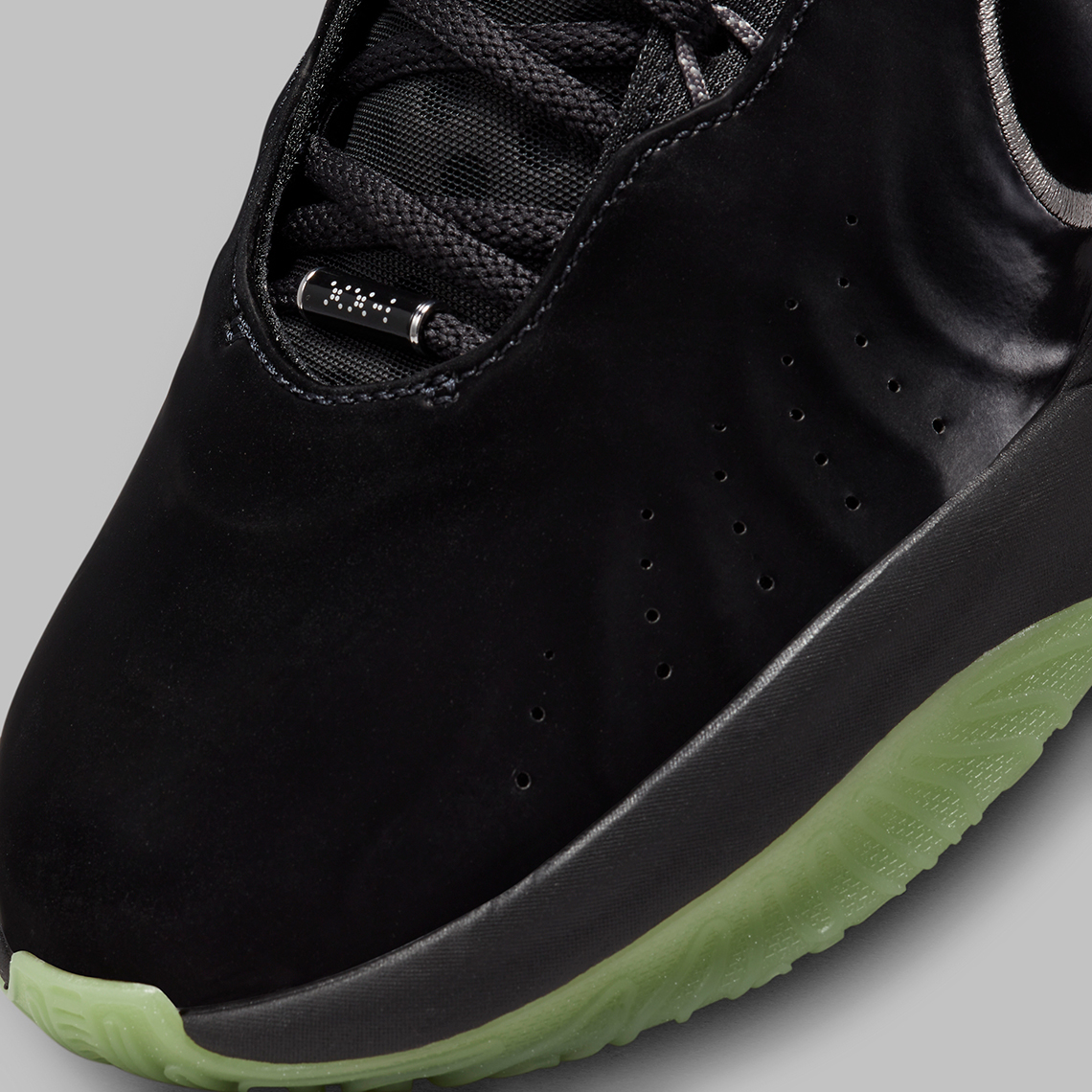 Nike LeBron 21 'Black/Particle Grey': Phiên Bản Màu Đen Hấp Dẫn - 8