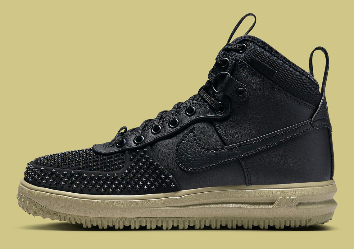 Nike Lunar Force 1 Duckboot: Phiên bản 2023 sắp ra mắt với gam màu đen lịch lãm! - 2