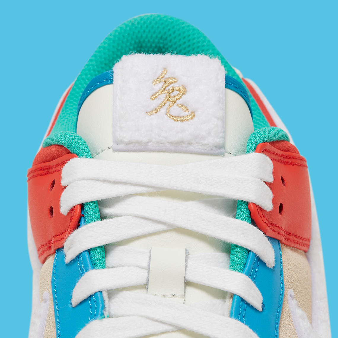 Nike mẫu  Dunk Low thứ ba vào dịp tết 2023 - 10