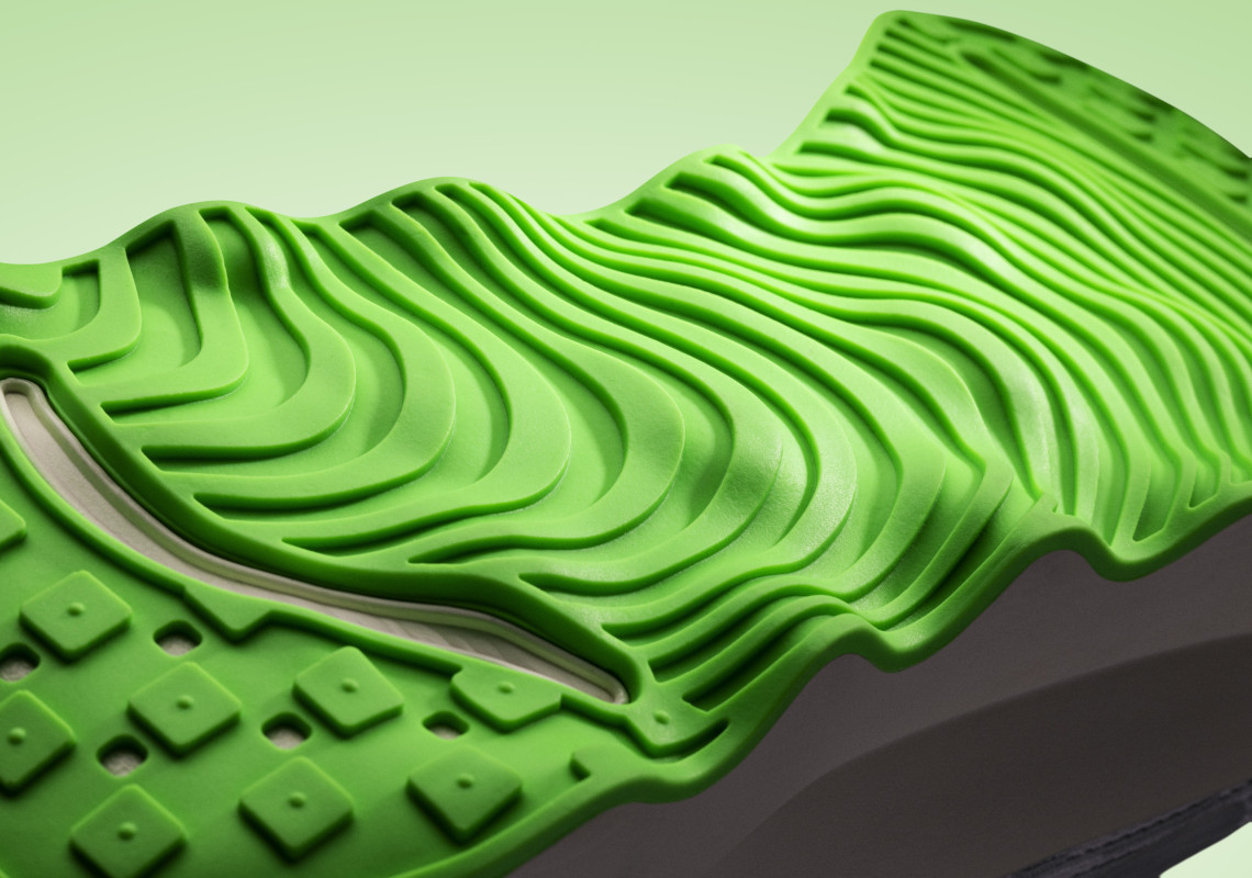 Nike Motiva được thiết kế cho đi bộ, chạy bộ và chạy - 5