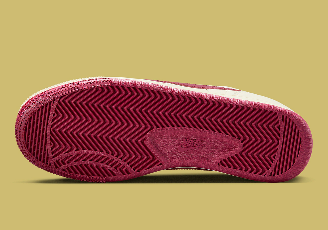 Nike quay trở lại loạt NY vs. NY với giày Terminator Low - 7