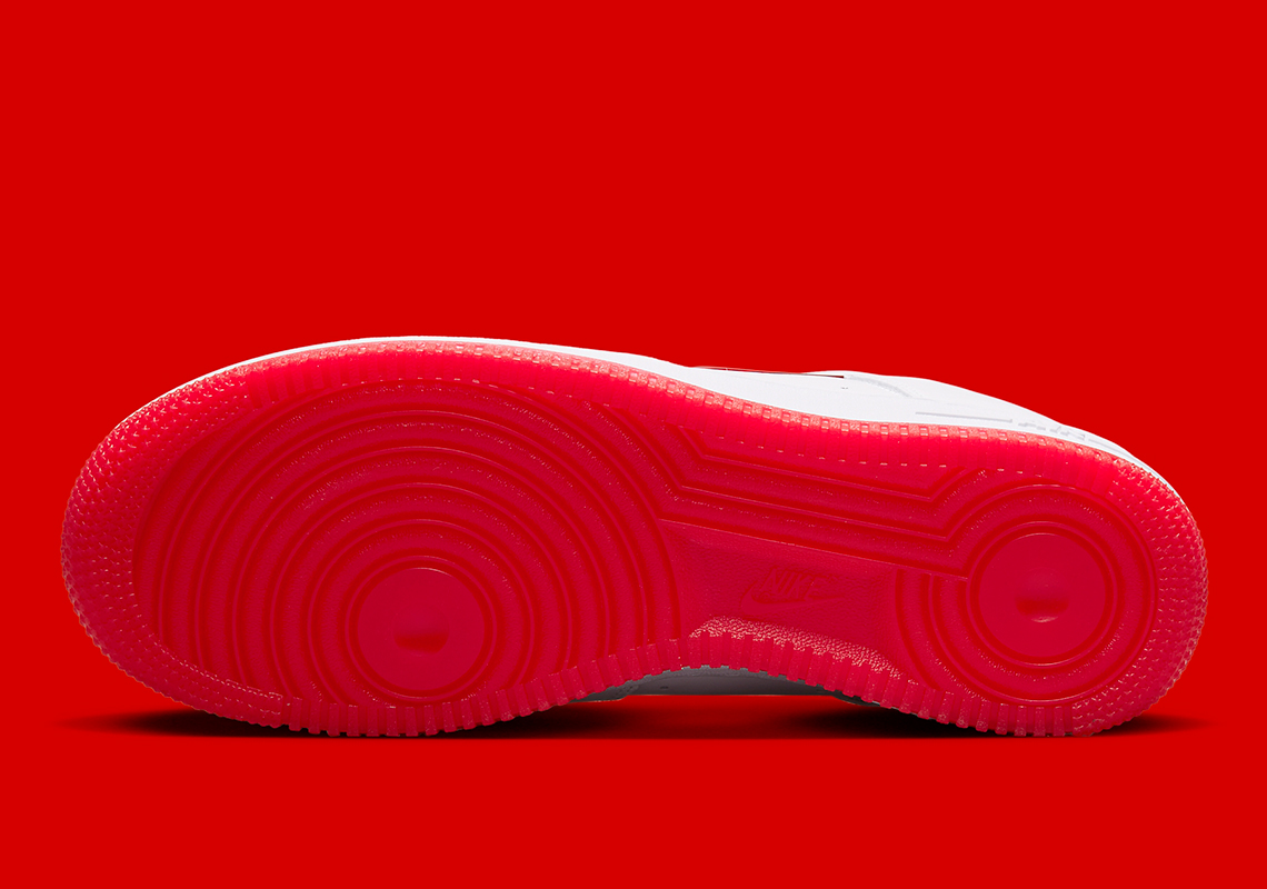 Nike ra mắt Air Force 1 Low Color of the Month mới với gam màu trắng đỏ - 7