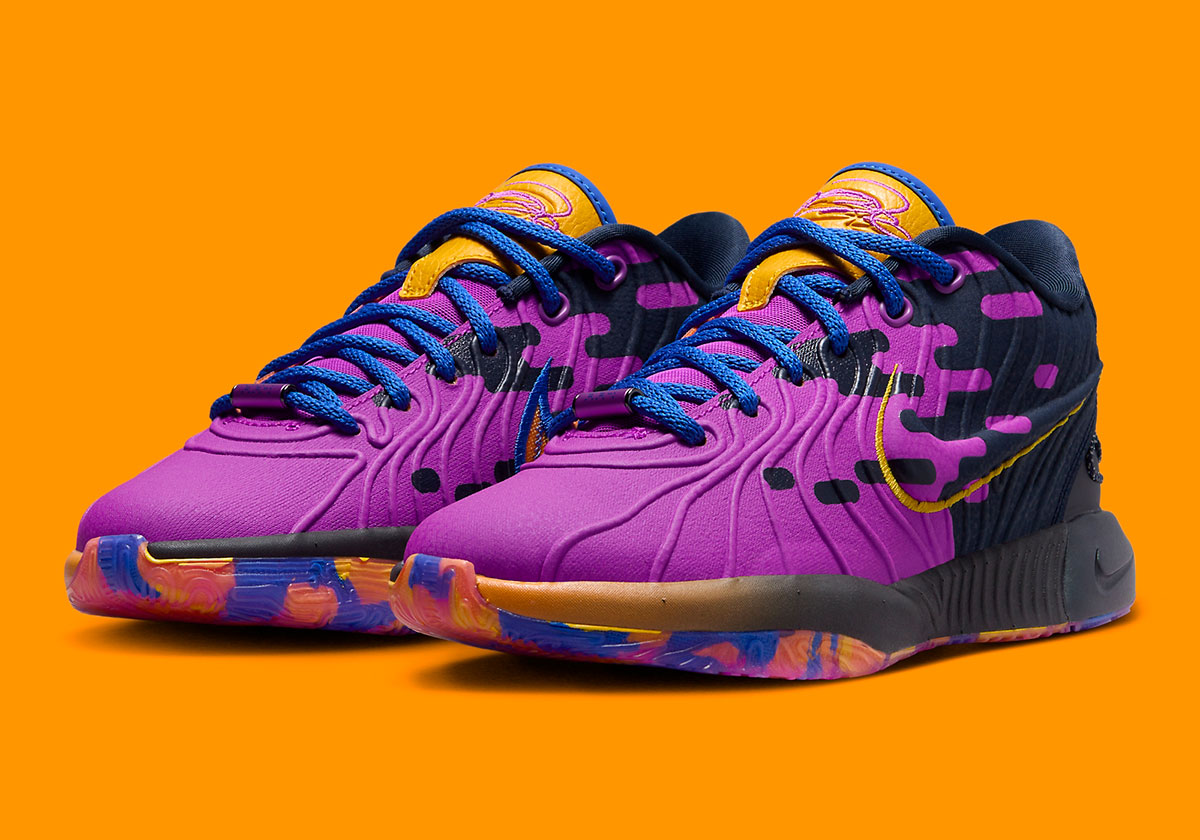 Nike Ra Mắt Bộ Sưu Tập 'Chào Mừng Đến Trại' Đầy Màu Sắc - 2