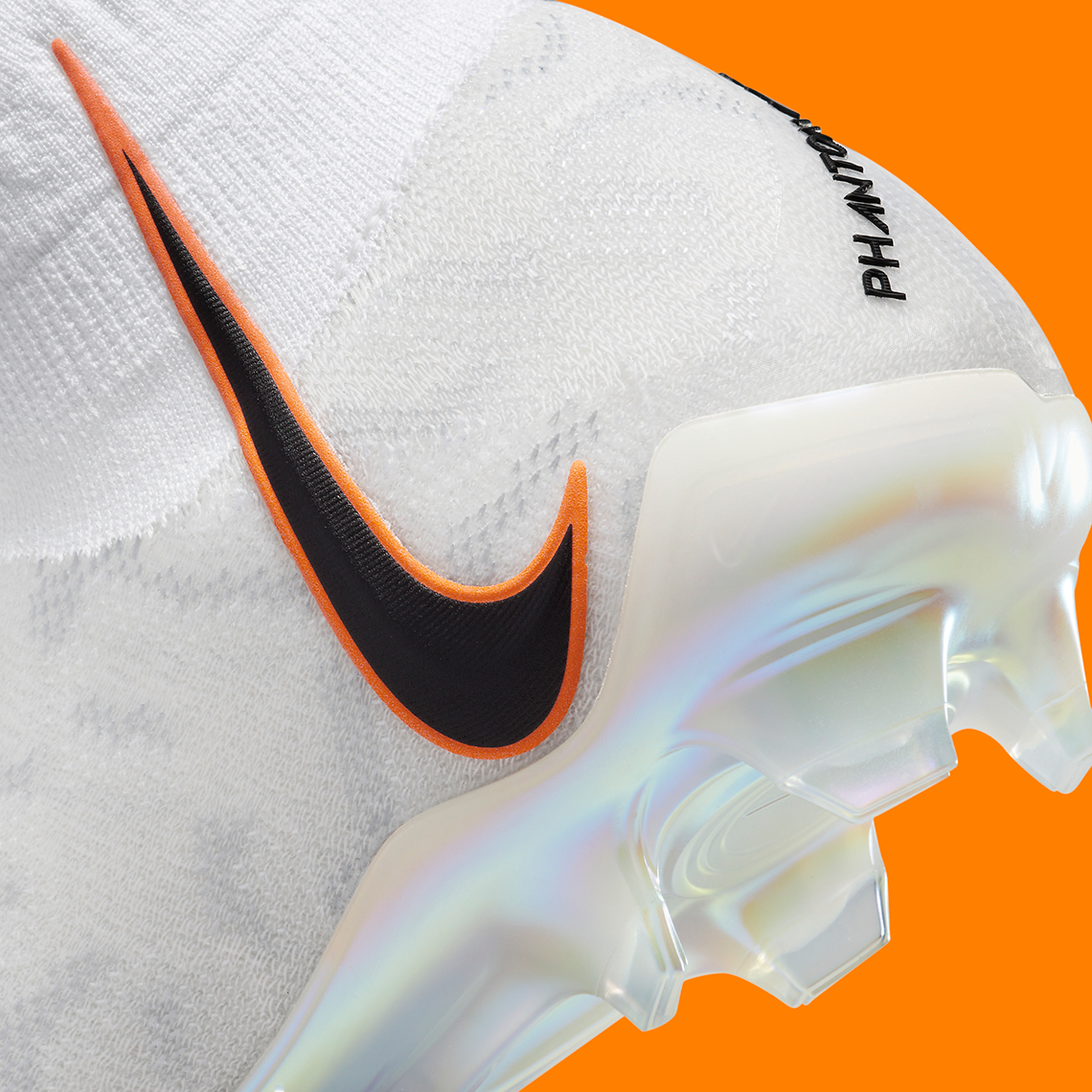 Nike ra mắt giày bóng đá nữ Phantom Luna Elite FG: Sự cách mạng cho sự phát triển của thể thao nữ - 10