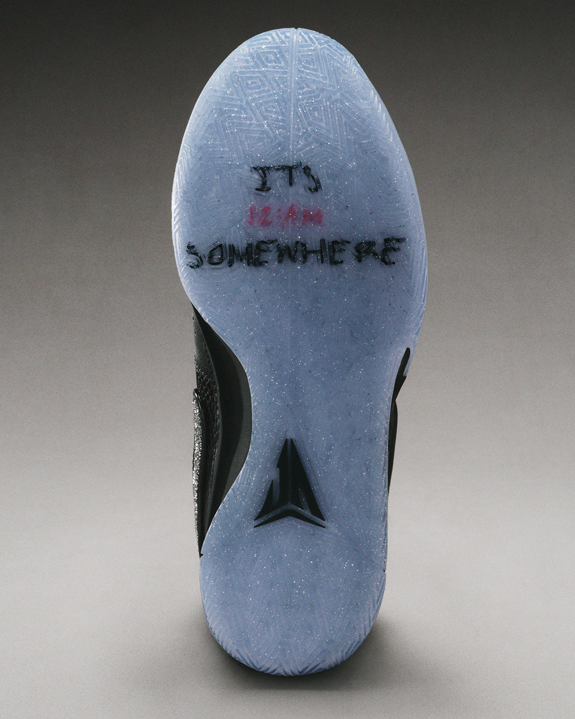 Nike ra mắt giày sneaker thể thao Ja Morant JA 1 Midnight và Scratch tại Mount 12 ở Salt Lake City - 5