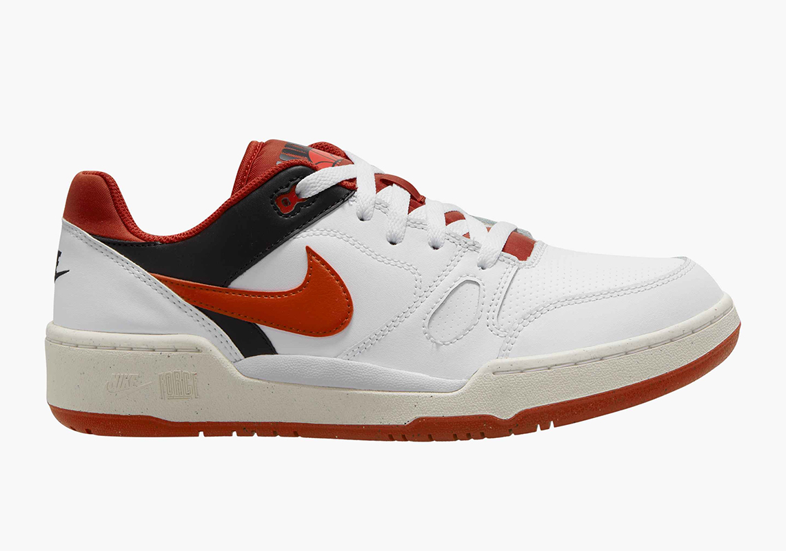 Nike ra mắt phiên bản mới Air Force III vào mùa lễ hội 2023 - 3