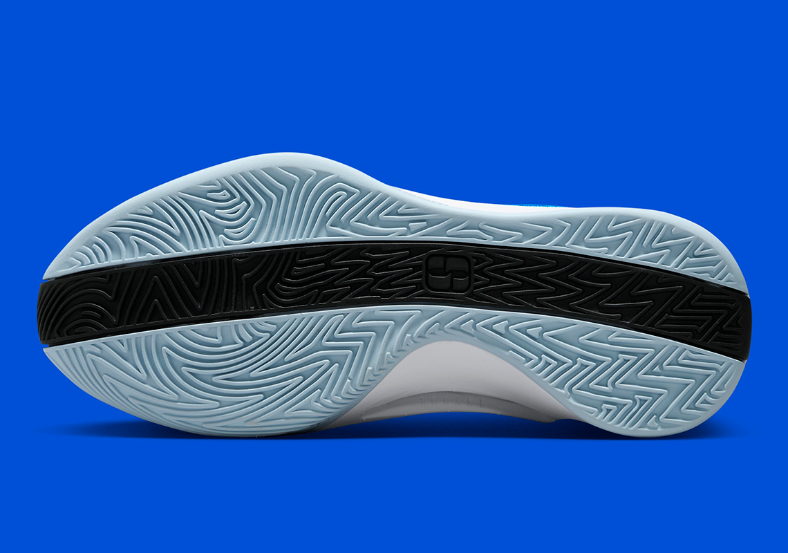 Nike Sabrina 1 'Black/Royal': Phiên Bản Mới Tinh Tế Cho Dòng Sneaker Của Sabrina Ionescu - 6