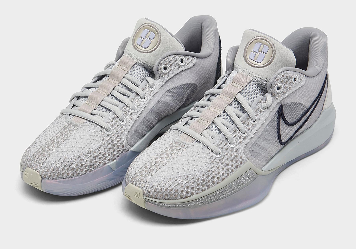 Nike Sabrina 1 Ionic: Giày chính thức ra mắt với màu sắc độc đáo của Sabrina Ionescu từ New York Liberty - 4