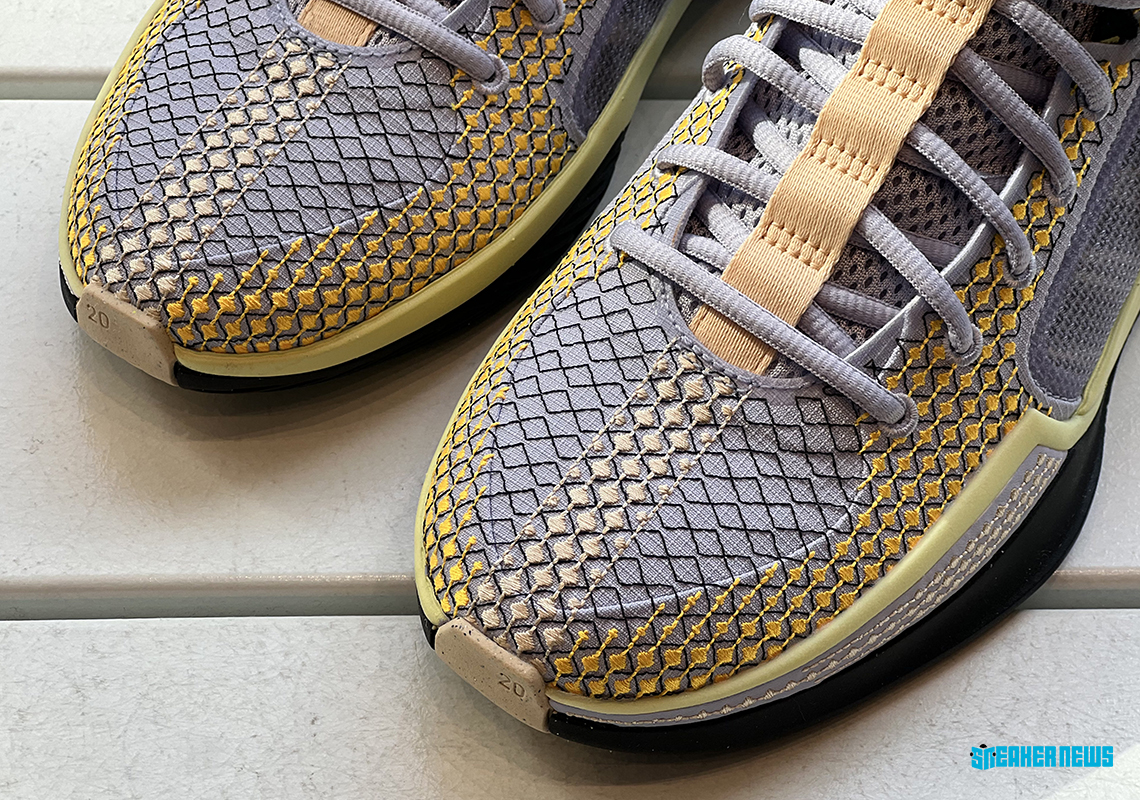 Nike Sabrina 1 'Spark': Mẫu giày chính thức của Sabrina Ionescu với thiết kế độc đáo và gam màu pastel - 6