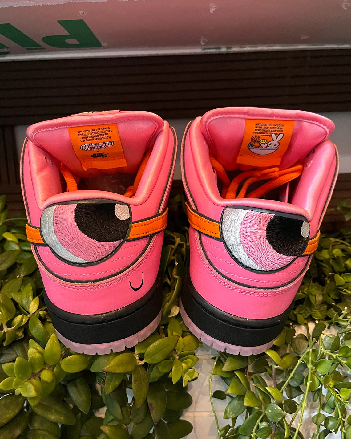 Nike SB Dunk Low Blossom - Sự kết hợp độc đáo với The Powerpuff Girls - 5