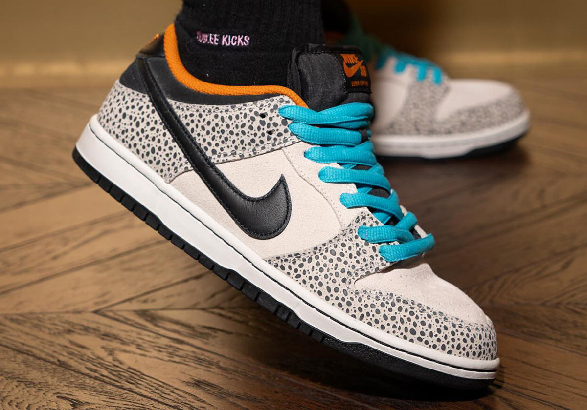 Nike SB Dunk Low Olympic: Một Cái Nhìn Chi Tiết! - 4