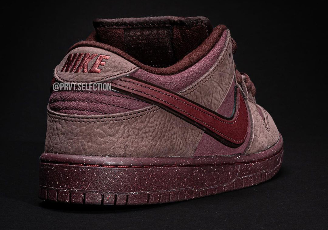 Nike SB Dunk Low 'Valentine's Day 2024' Sẽ Ra Mắt Trong Sự Kiện Tết - 3