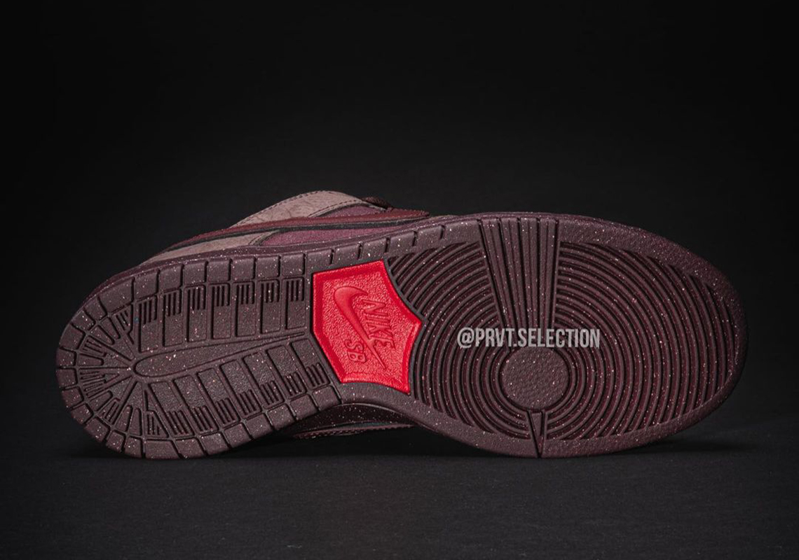 Nike SB Dunk Low 'Valentine's Day 2024' Sẽ Ra Mắt Trong Sự Kiện Tết - 4