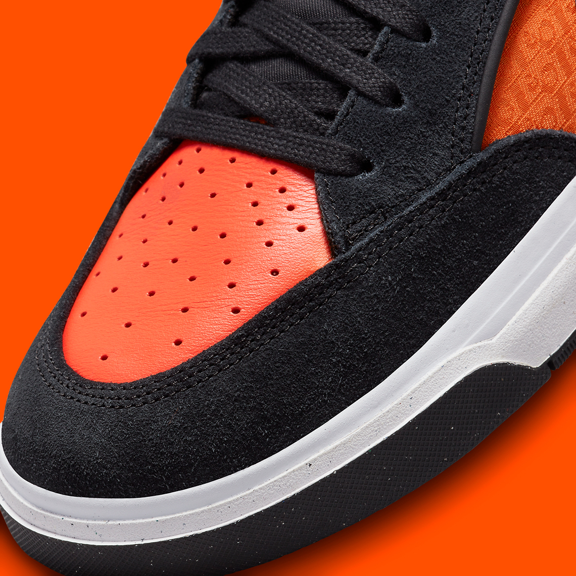 Nike SB Leo React: Phiên Bản Gợi Nhớ SB Dunk Low 'Orange Flash' - 8