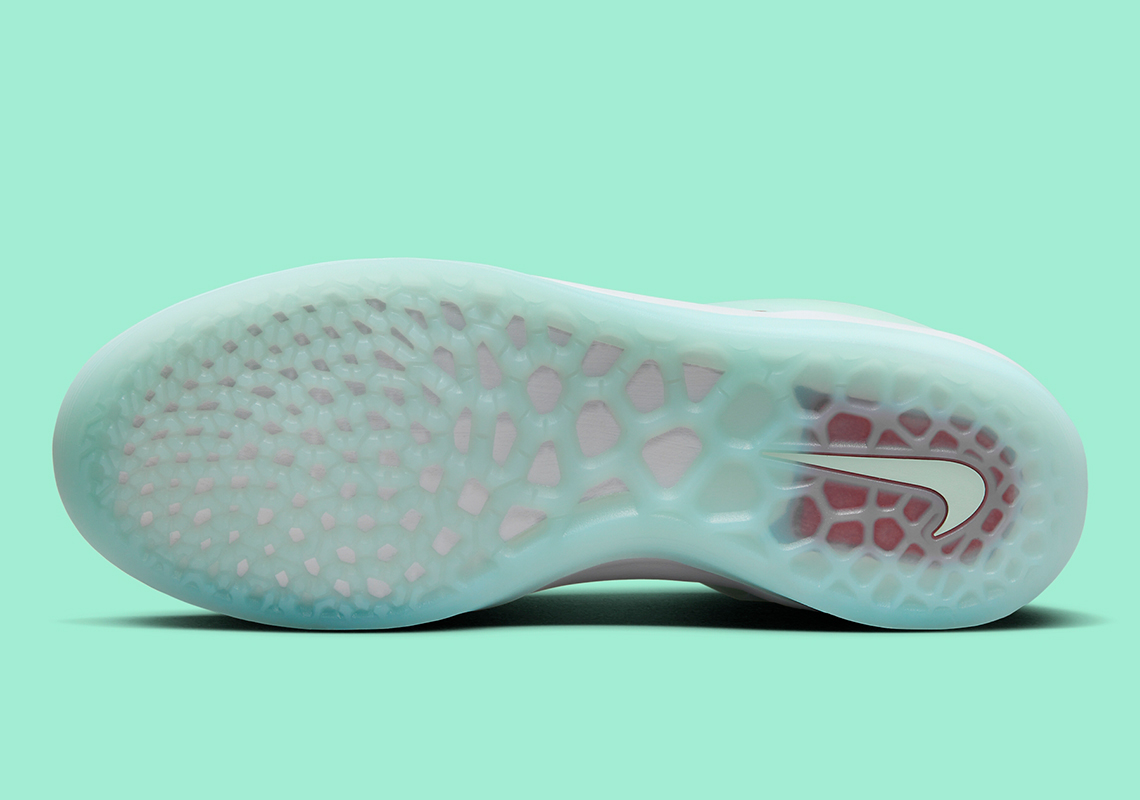 Nike SB Nyjah 3 'Skylight': Sự kết hợp tinh tế của trắng, đỏ và xanh trong phiên bản mới - 5