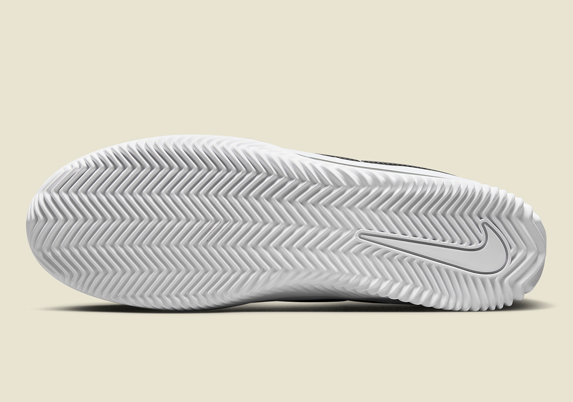 Nike SB's Ode to Blue Ribbon Sports xuất hiện trong Sail/Black - 6