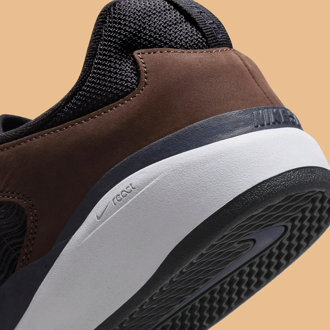 Nike SB thêm logo mini-swoosh vào làn sóng tiếp theo của SB Ishod - 7