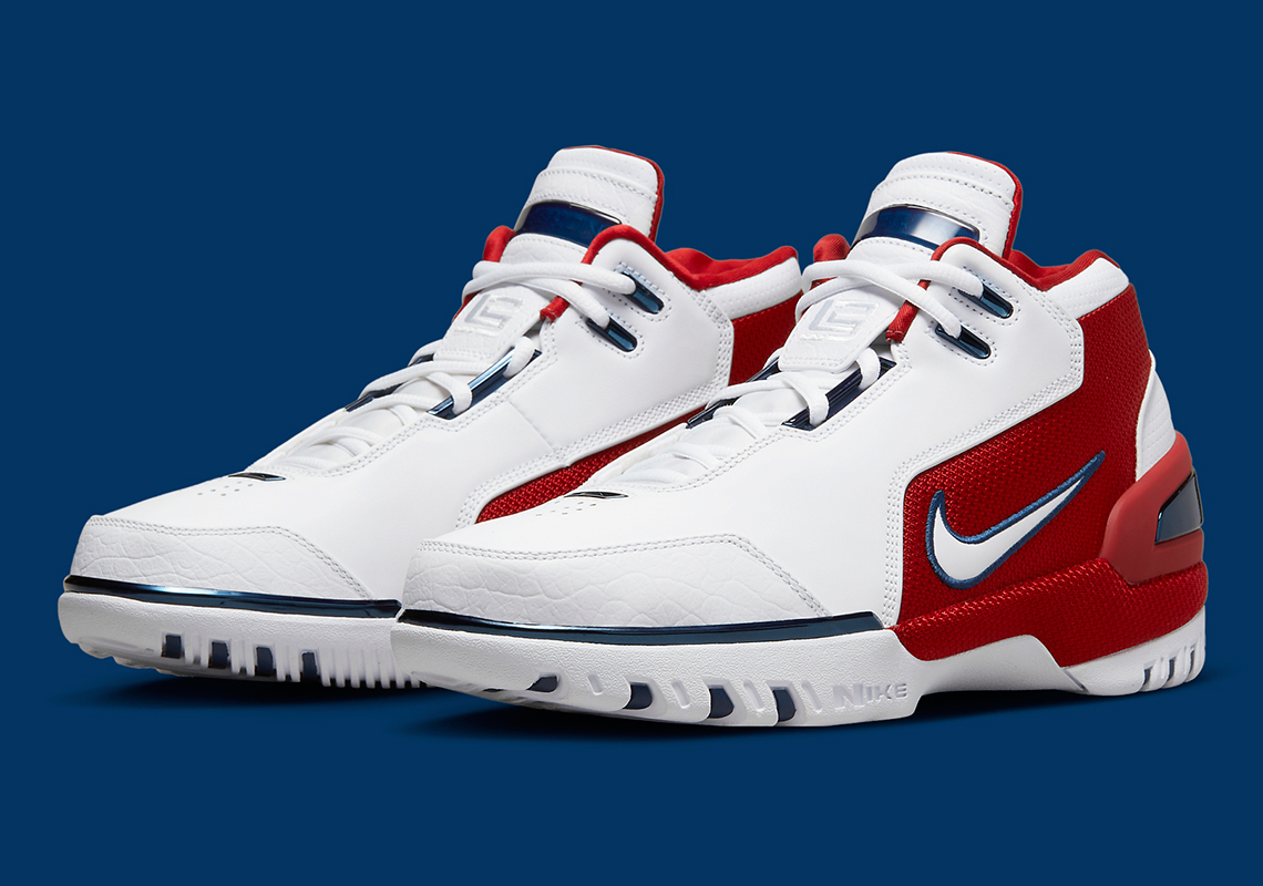 Nike sẽ phát hành lại "First Game" của Air Zoom Generation để kỷ niệm 20 năm thành lập