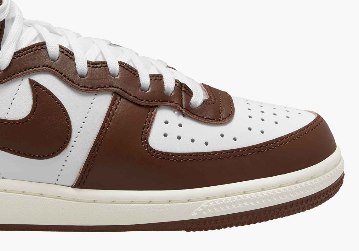 Nike Terminator: Sự Trở Lại Đầy Phong Cách với Phiên Bản Màu Sô-cô-la - 2