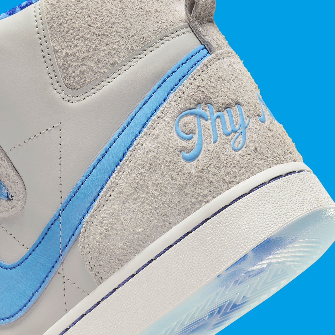 Nike Tôn Vinh Trường Đại Học Spelman với Bản Nike Terminator High Độc Đáo - 12