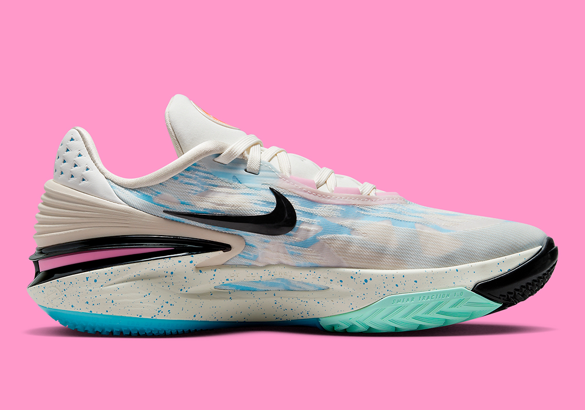 Nike tôn vinh vẻ vĩ đại qua Zoom GT Cut 2 - 3