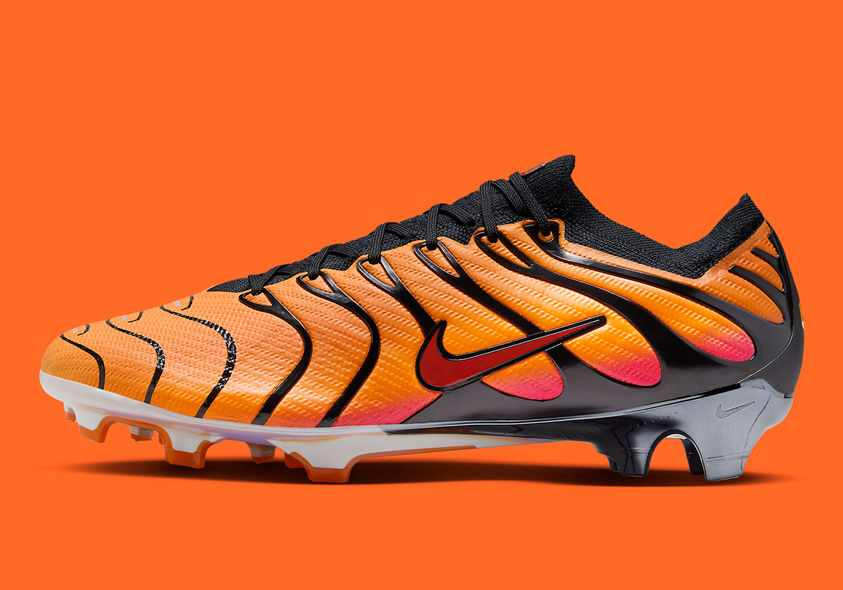 Nike Vapor Elite 15: Kỳ vọng từ một màu sắc mới - 3