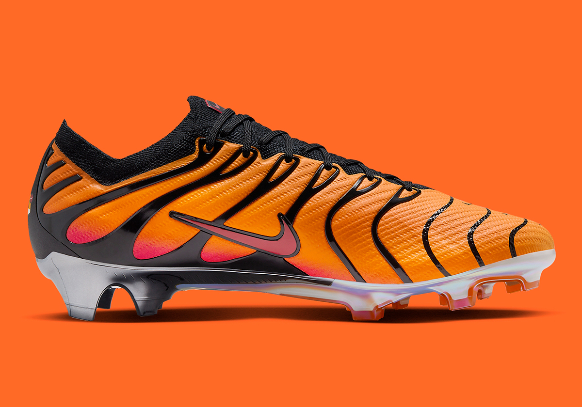 Nike Vapor Elite 15: Kỳ vọng từ một màu sắc mới - 4