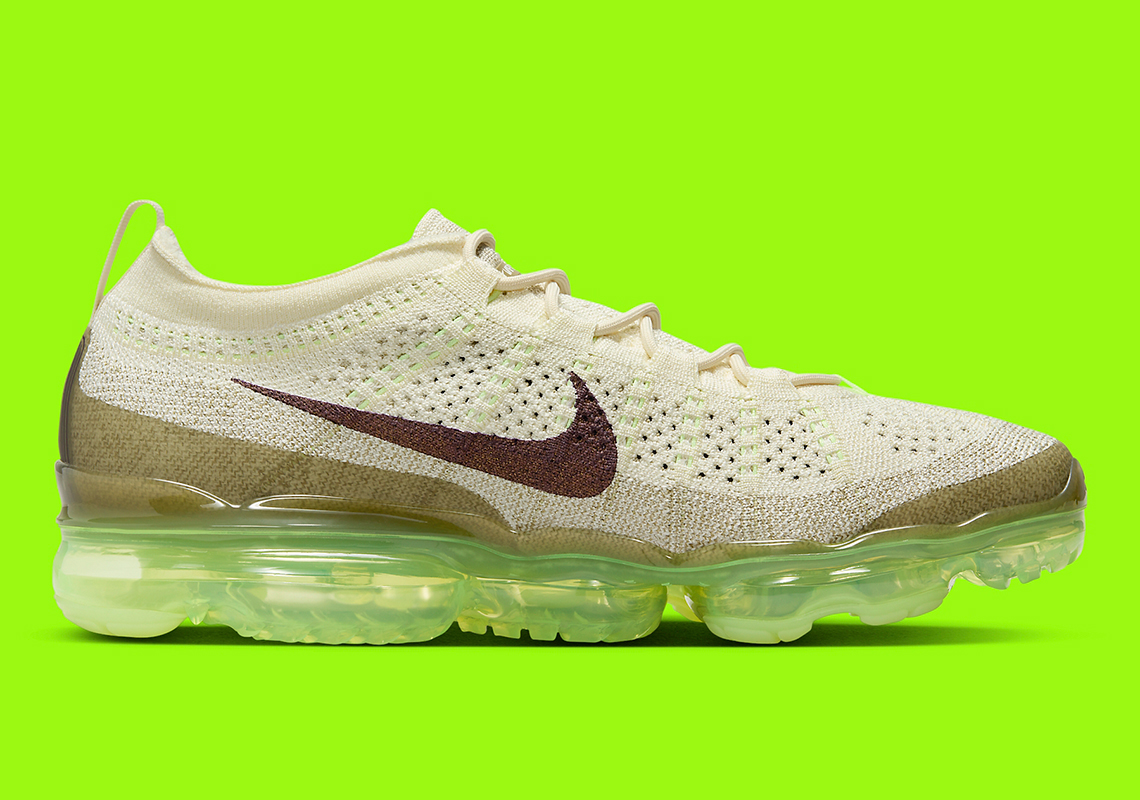 Nike VaporMax 2023 FlyKnit: Bước Đi Cuối Cùng Trước Năm Mới - 3