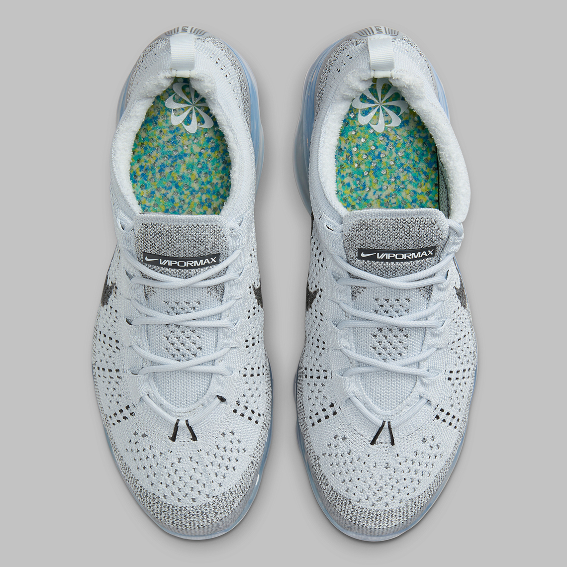 Nike Vapormax 2023 Flyknit lộ diện với màu sắc nhắc nhở về bánh Oreo - 4