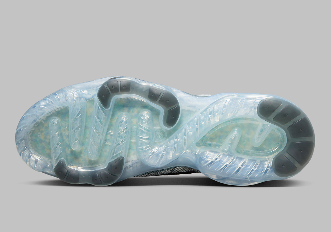 Nike Vapormax 2023 Flyknit lộ diện với màu sắc nhắc nhở về bánh Oreo - 6