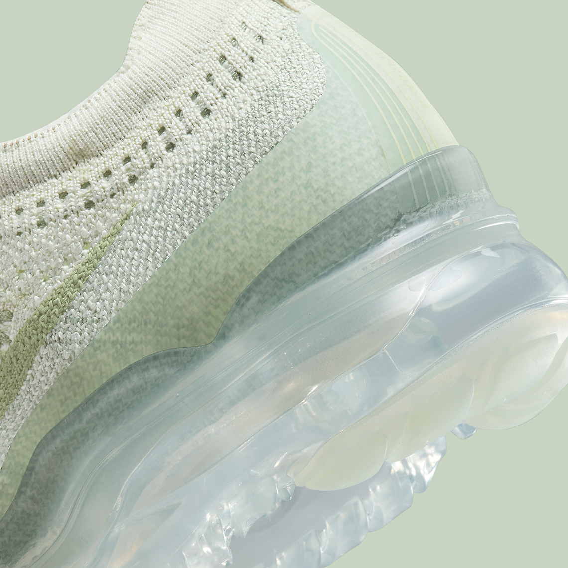 Nike Vapormax 2023 Flyknit Màu Enamel Green: Sự Kết Hợp Mới Lạ Của Sự Thể Thao Và Thời Trang - 8