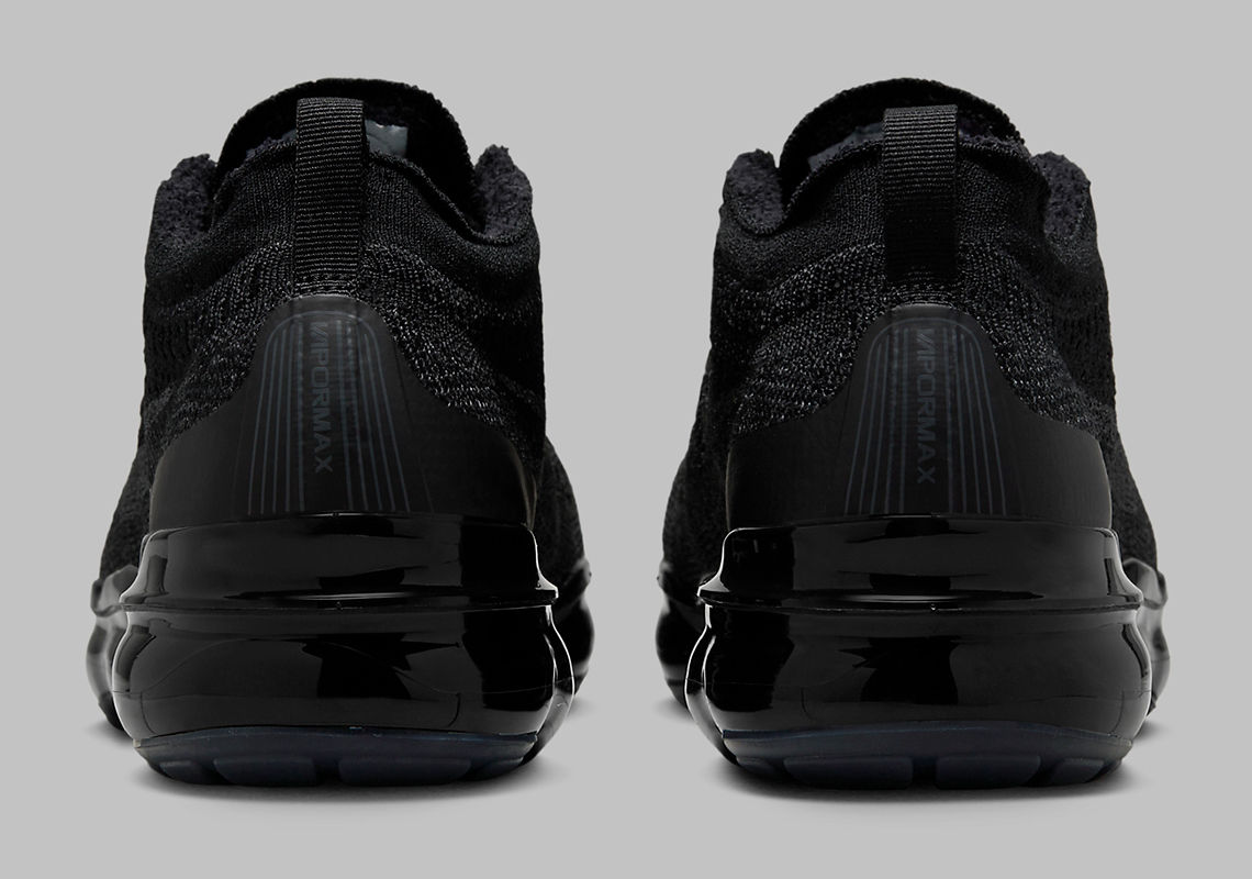 Nike Vapormax 2023 Flyknit Triple Black: Sự Trở Lại Của Một Biểu Tượng - 5