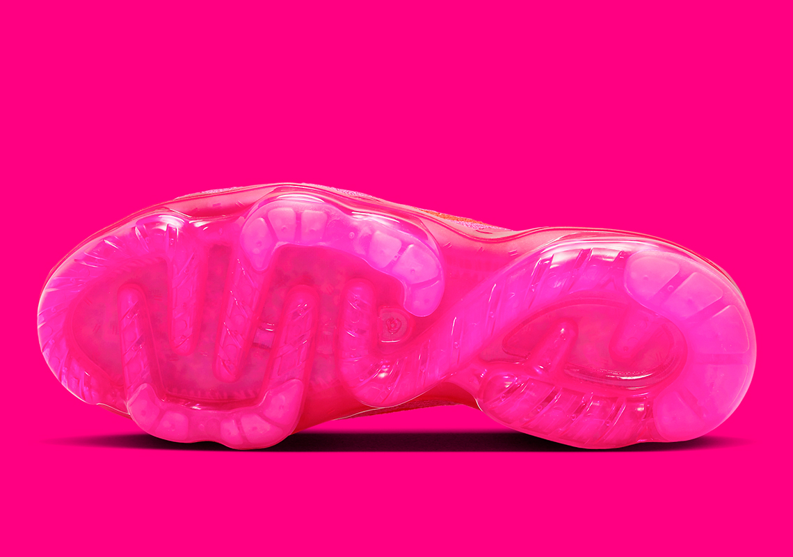 Nike Vapormax Flyknit 2023 'Hồng Neon': Sự Pha Trộn Màu Hồng Độc Đáo - 5