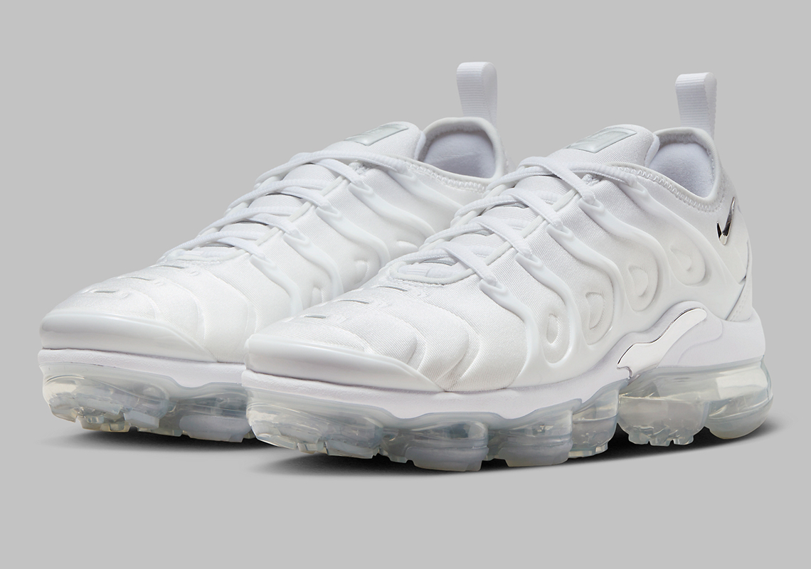 Nike VaporMax Plus Trắng Sáng: Xem Mẫu Mới! - 1