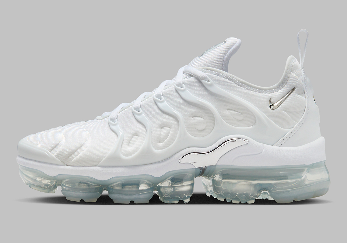 Nike VaporMax Plus Trắng Sáng: Xem Mẫu Mới! - 2