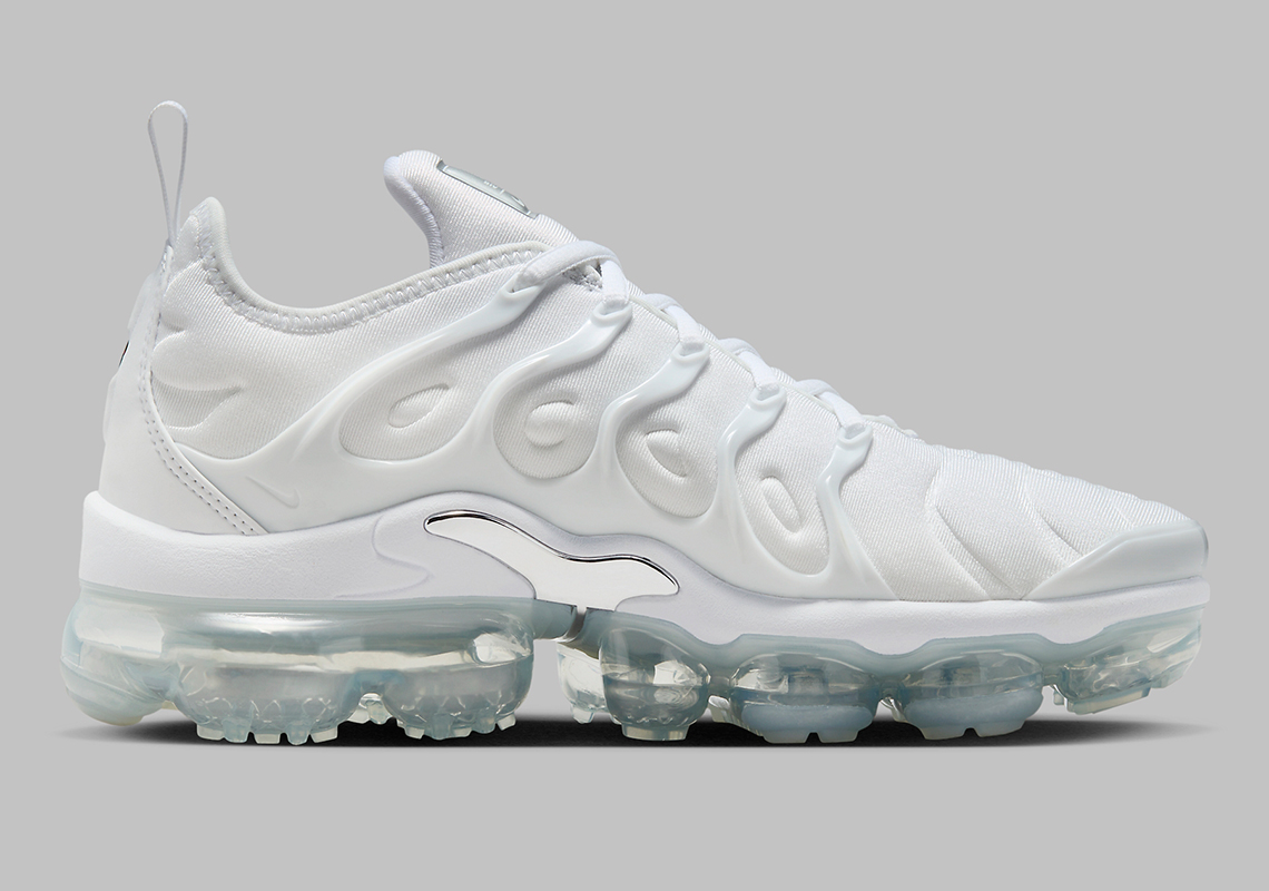Nike VaporMax Plus Trắng Sáng: Xem Mẫu Mới! - 3